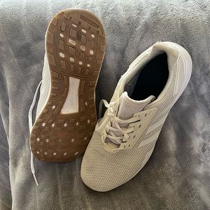 Adidas women’s duramo